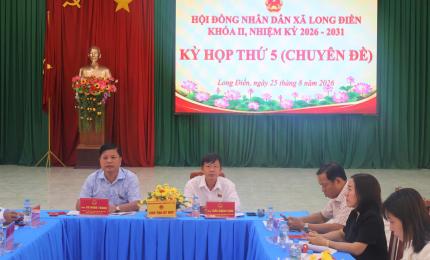 Lãnh đạo chủ trì kỳ họp
